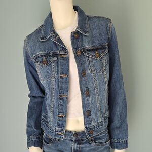 Forever 21 Blue Jean Jacket Cropped Fitted Design